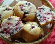 Tim Hortons MUFFINS EXPLOSION DE FRUITS 